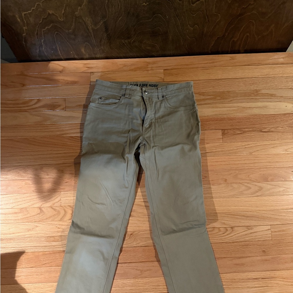 Duluth Trading Co Men's Tan Pants